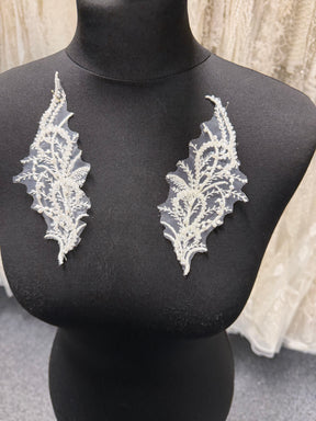 Ivory Beaded Lace Appliques - MT4012