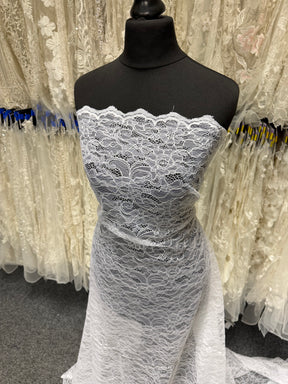 White Raschel Lace - P412