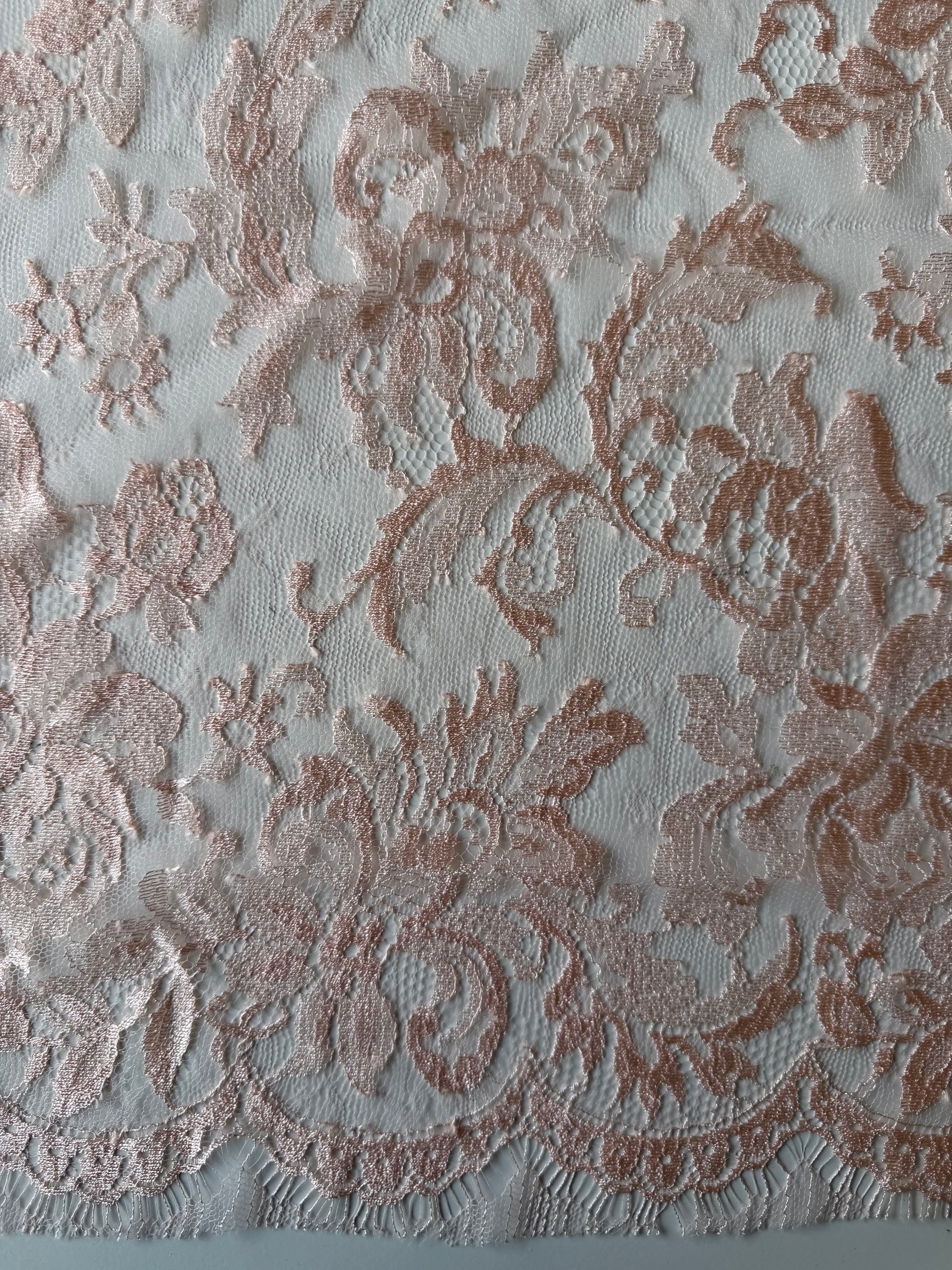 Pink Chantilly Lace - P165