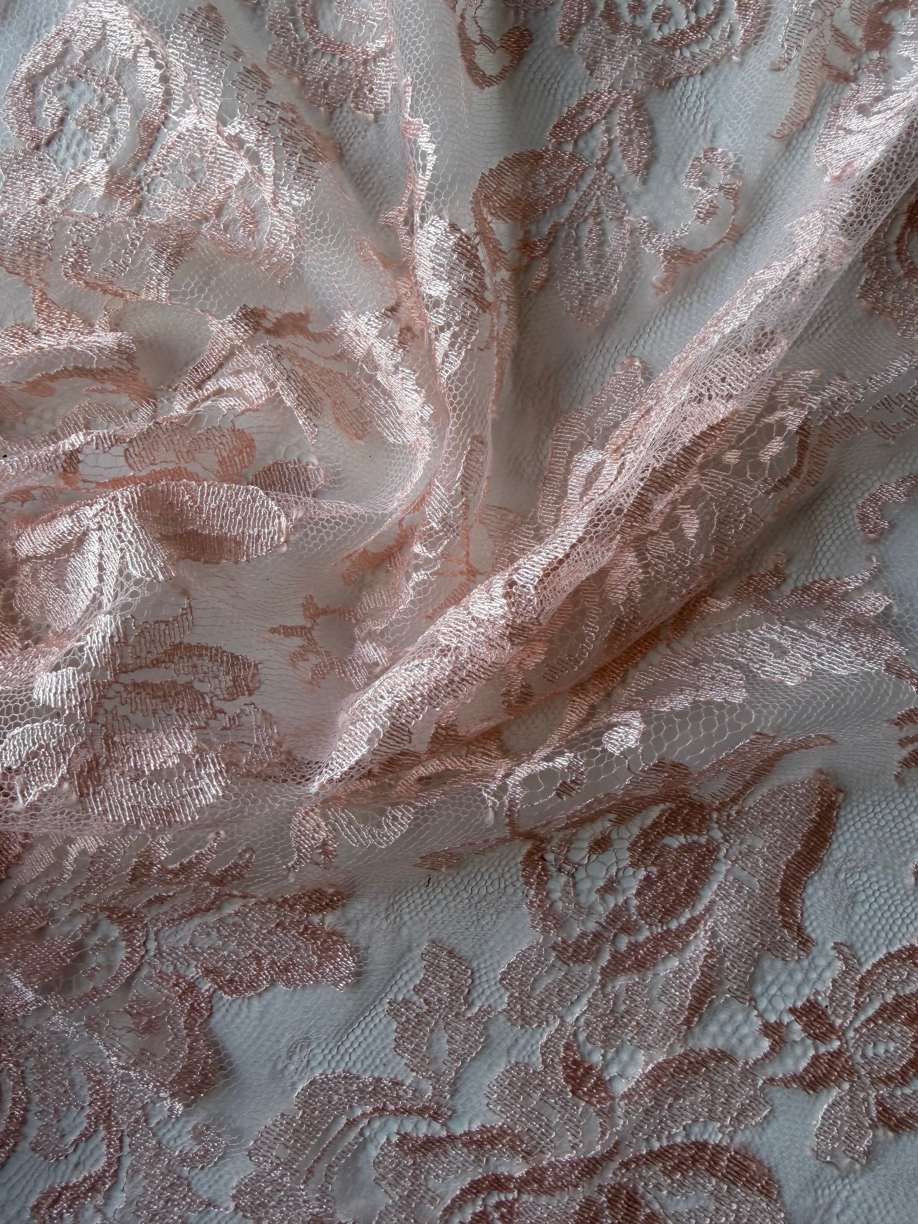 Pink Chantilly Lace - P165