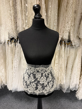 Ivory Beaded Sequin French Chantilly Edging - T268