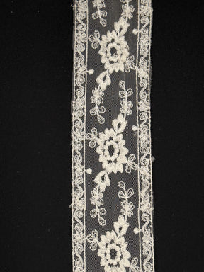 Ivory Edging - T235