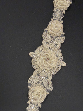 Ivory/Silver 3D Beaded Sequin Edging - T436