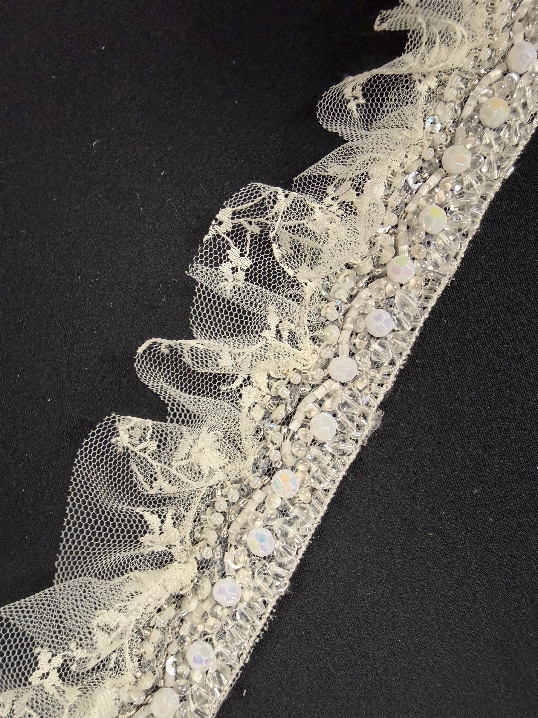 Mid Ivory Beaded Sequin Edging - T310