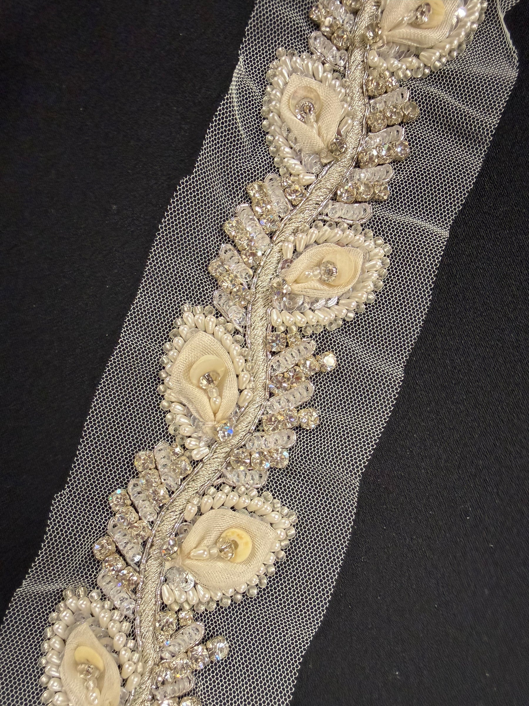 Silver/Ivory 3D Crystal Beaded Sequin Edging - T517