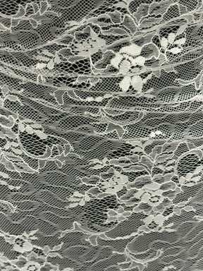 Ivory Raschel Lace - P368