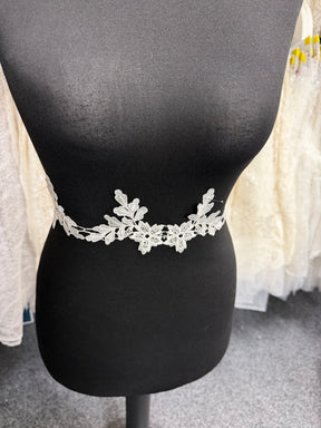 Ivory Guipure Lace Trim - T552
