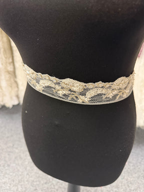 Ivory/Crystal Crystal Beaded Sequin French Chantilly Edging - T177