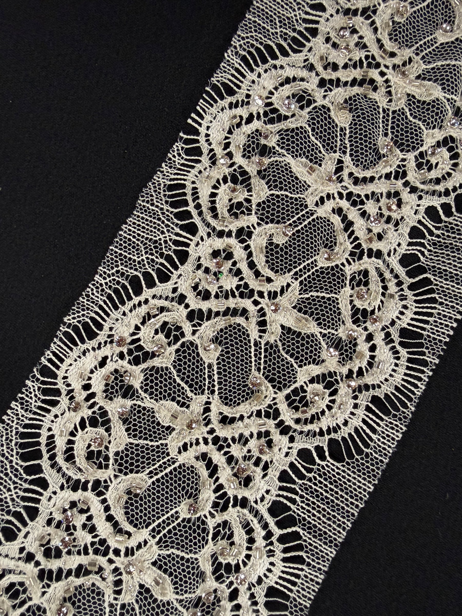 Ivory Crystal Beaded French Chantilly Edging - T176
