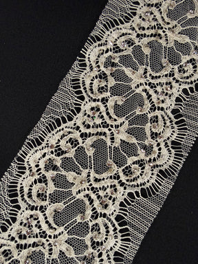 Ivory Crystal Beaded French Chantilly Edging - T176