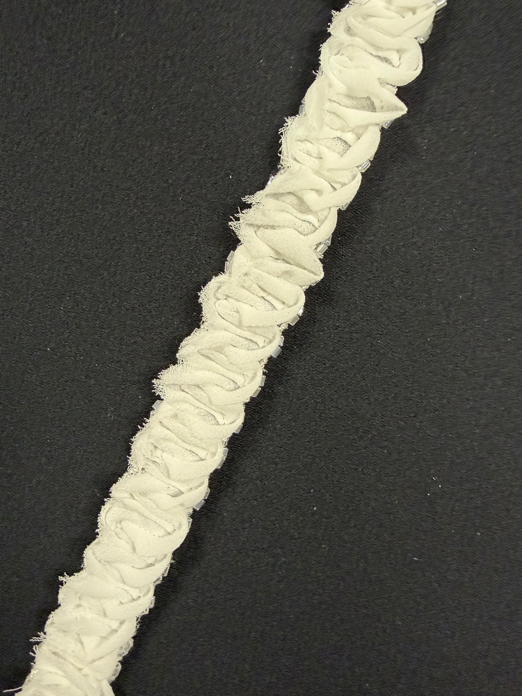 Ivory Raised Ribbon Beaded Edging - T293