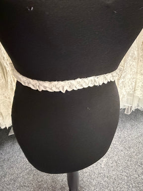 Ivory Raised Ribbon Beaded Edging - T293