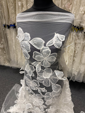 Ivory 3D Lace - Mickey