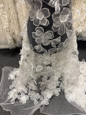 Ivory 3D Lace - Mickey