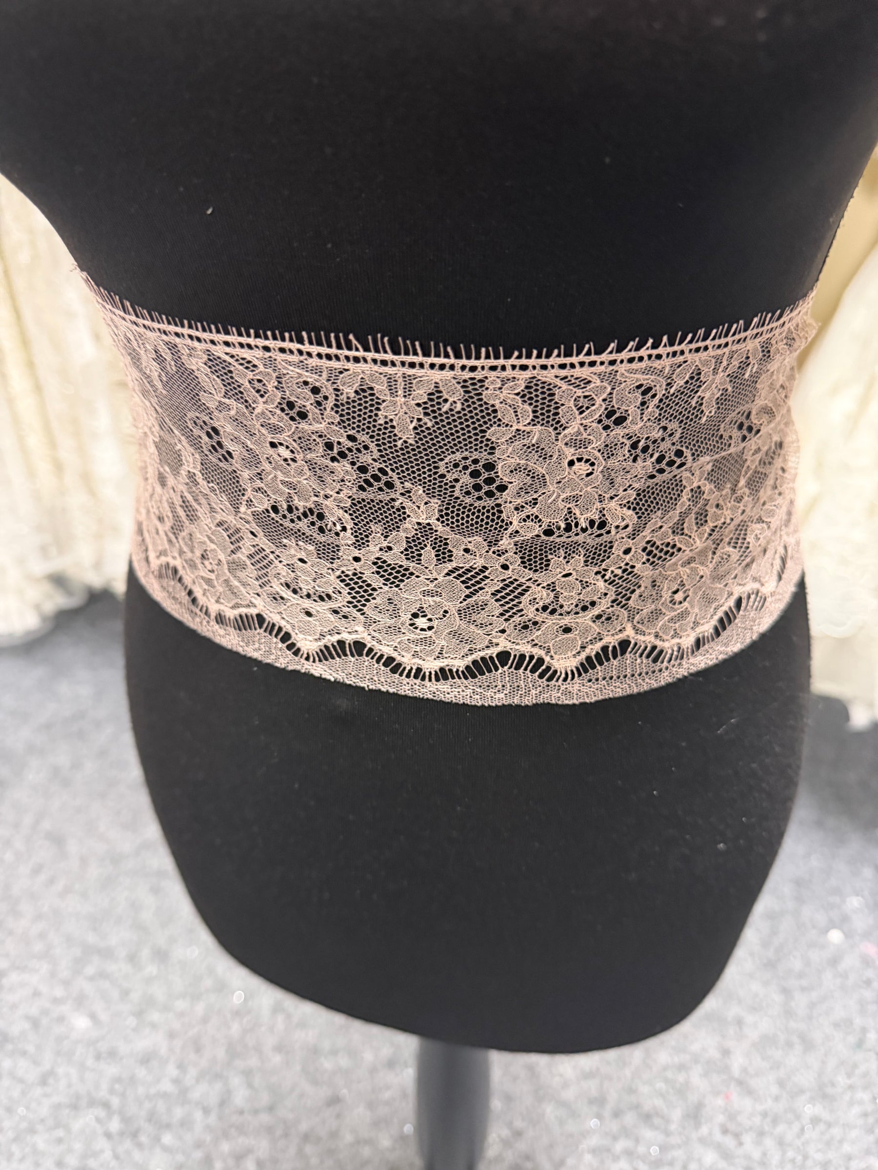 Pink Silk Edging - T175