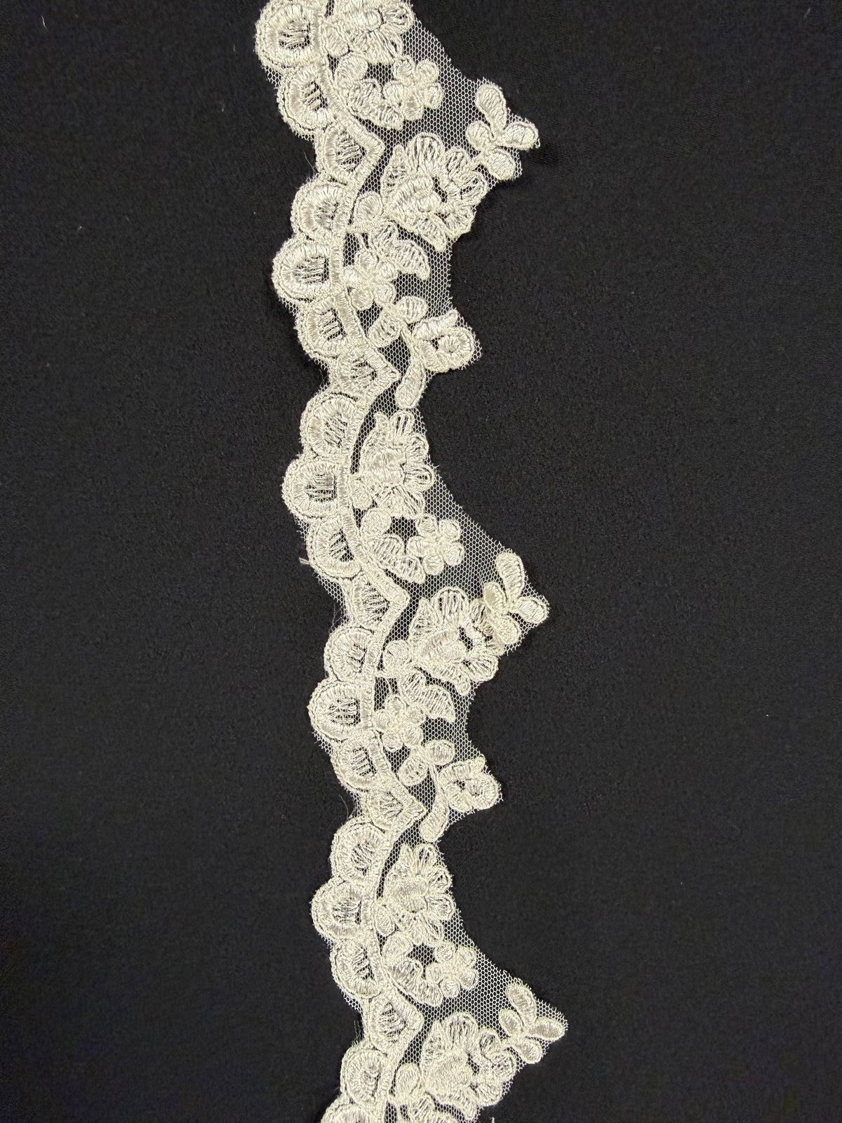 Ivory Embroidered Edging - T139