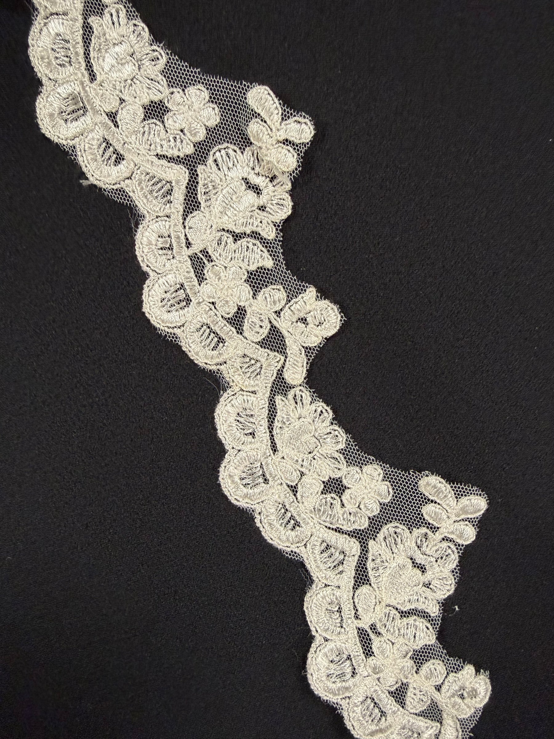 Ivory Embroidered Edging - T139