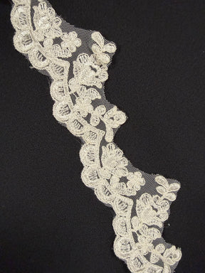 Ivory Embroidered Edging - T139