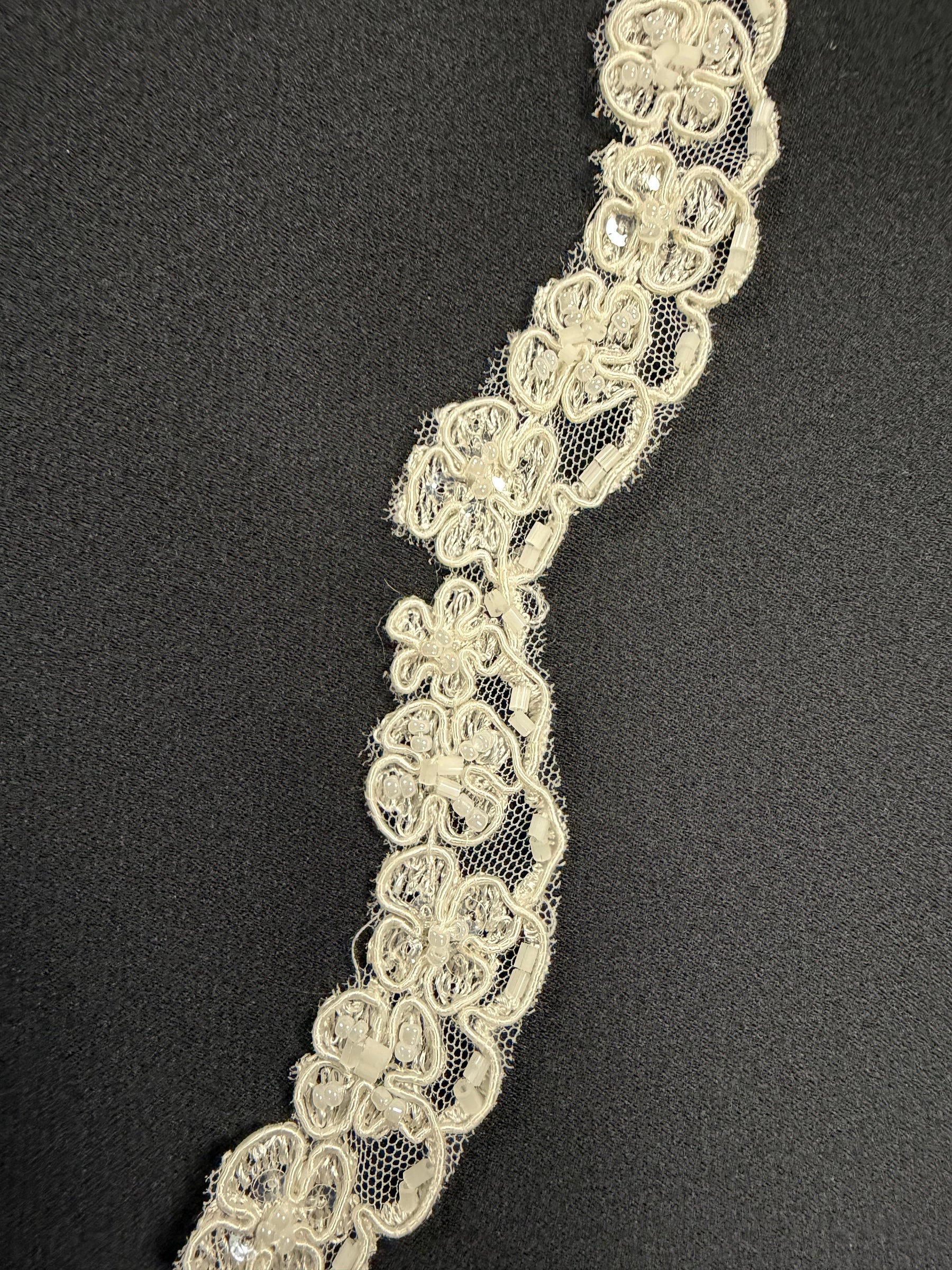 Ivory Corded Beaded Sequin Edging - T299