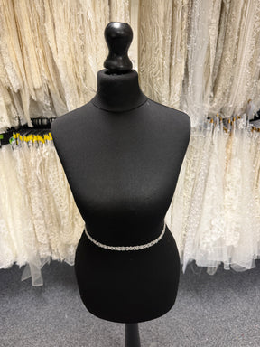 Pale Ivory Beaded Sequin Edging - T148