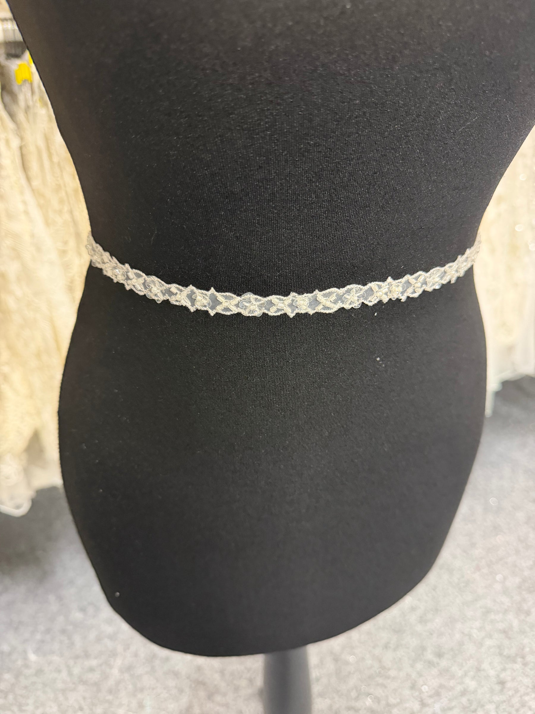 Pale Ivory Beaded Sequin Edging - T148