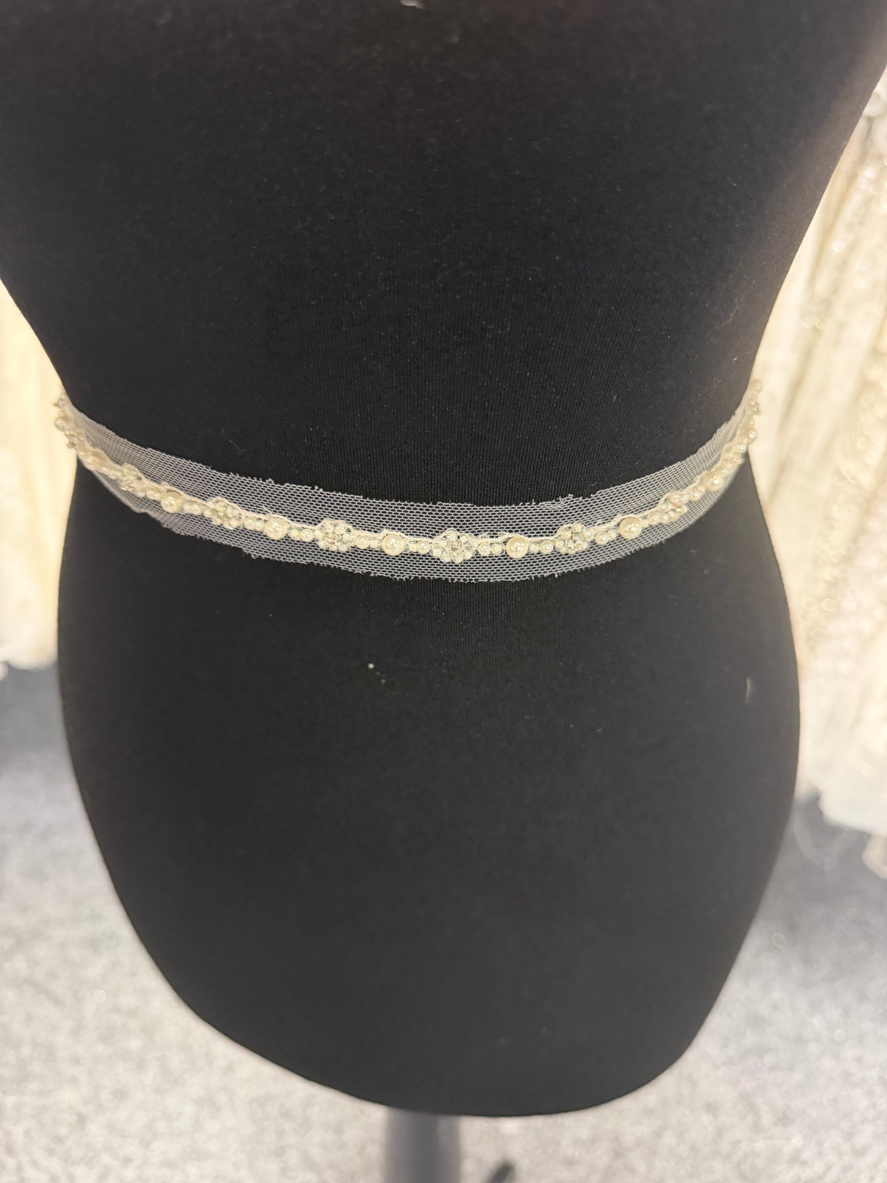 Ivory Crystal Beaded Edging - T192