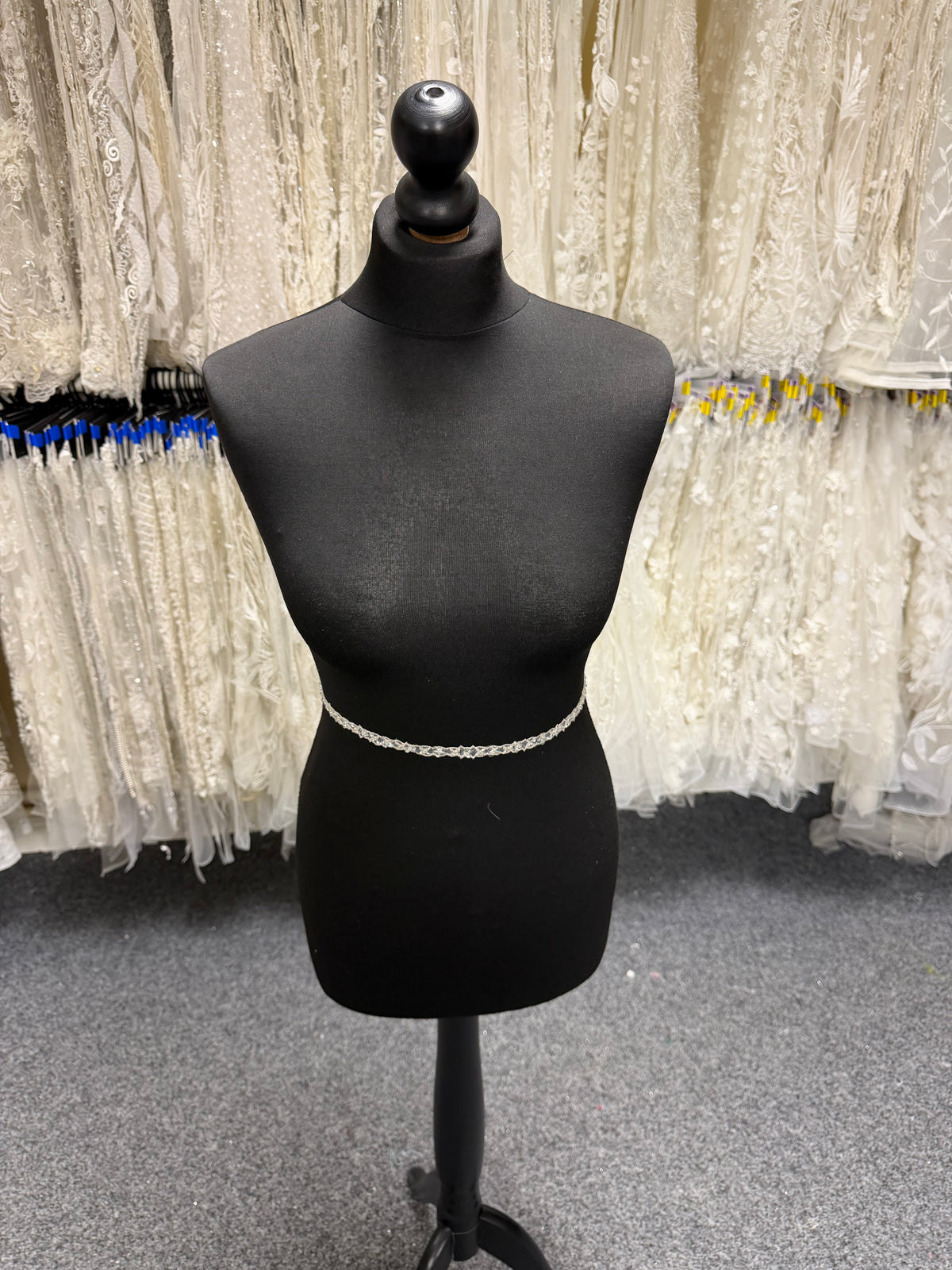 Ivory Beaded Sequin Edging - T148