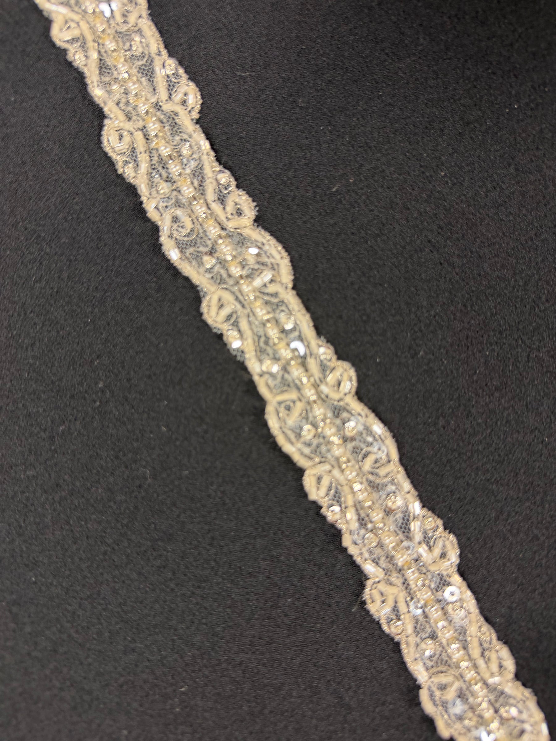 Ivory/Silver Beaded Sequin Edging - T295