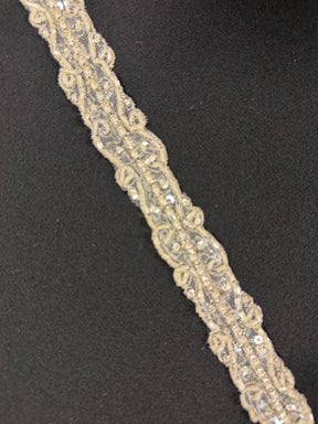 Ivory/Silver Beaded Sequin Edging - T295