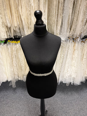 Ivory/Silver Beaded Sequin Edging - T295