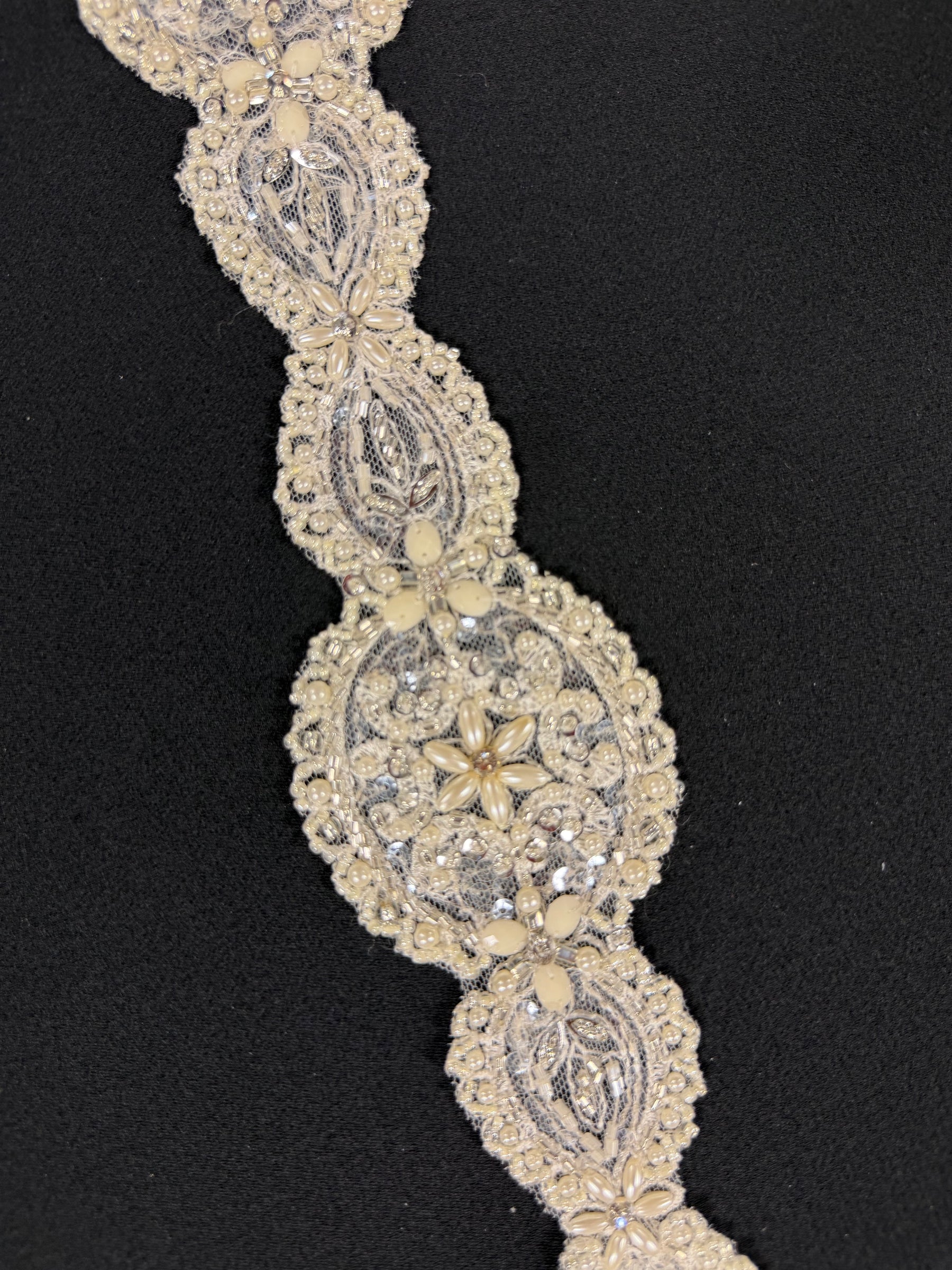 Ivory Crystal Beaded Sequin Edging - T296