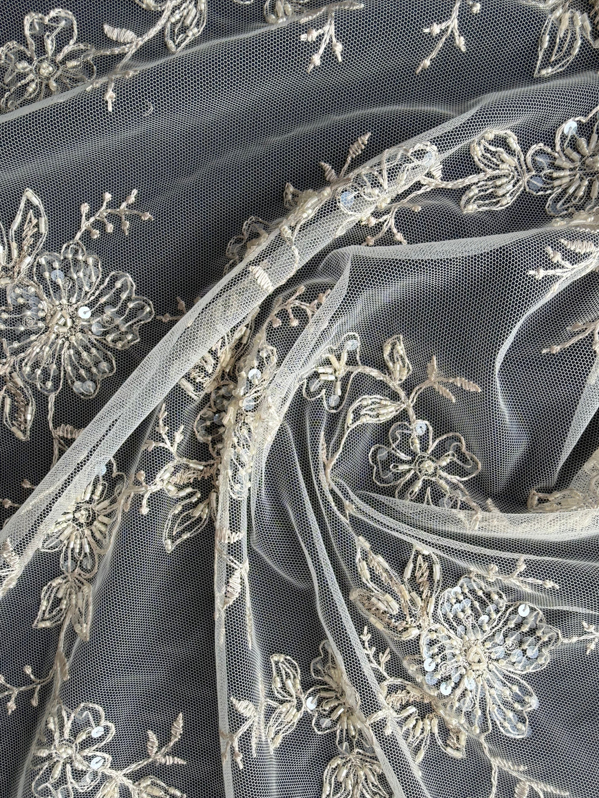 Champagne Beaded Lace – P509