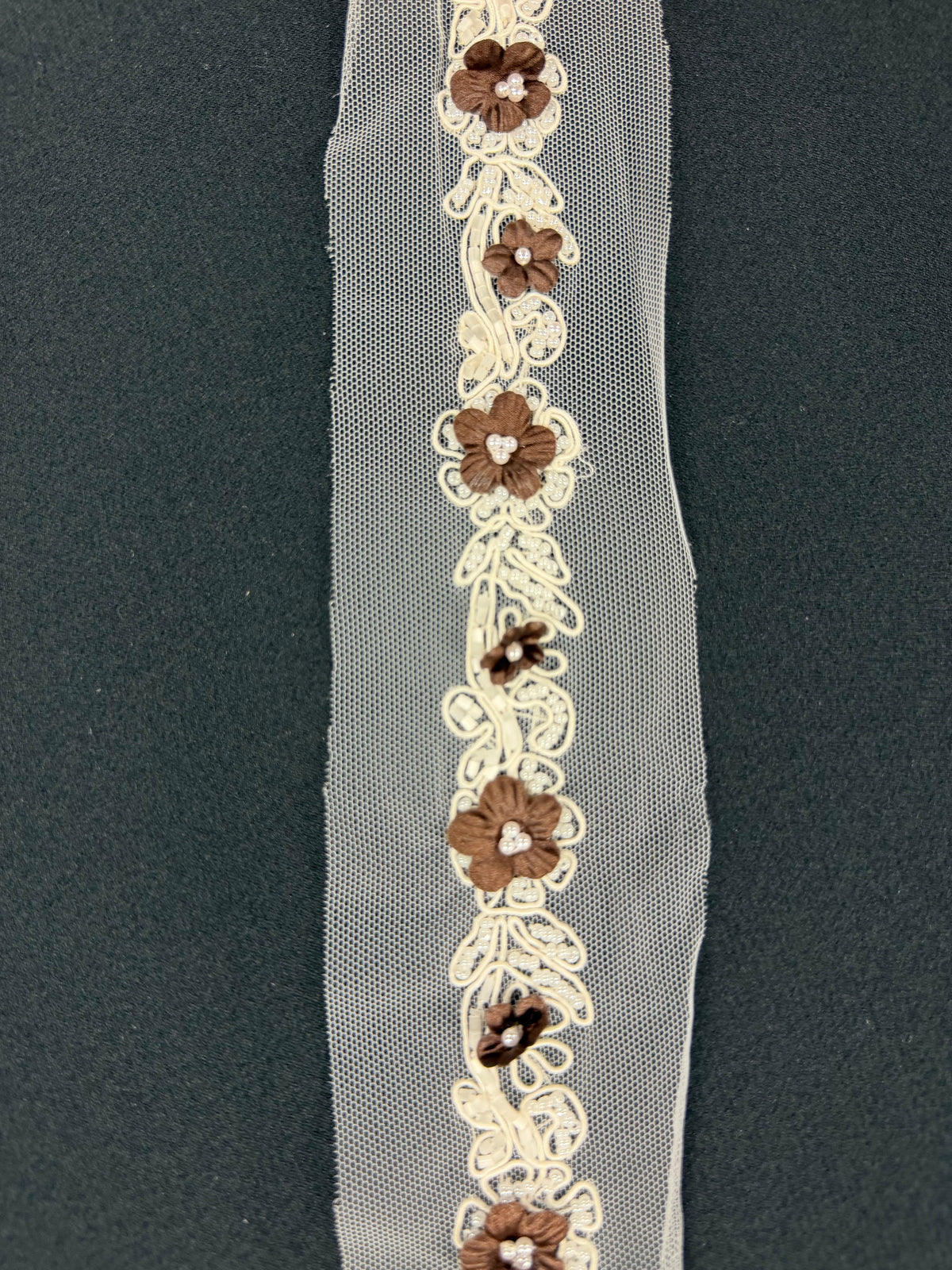 Chocolate Beaded Edging - T51