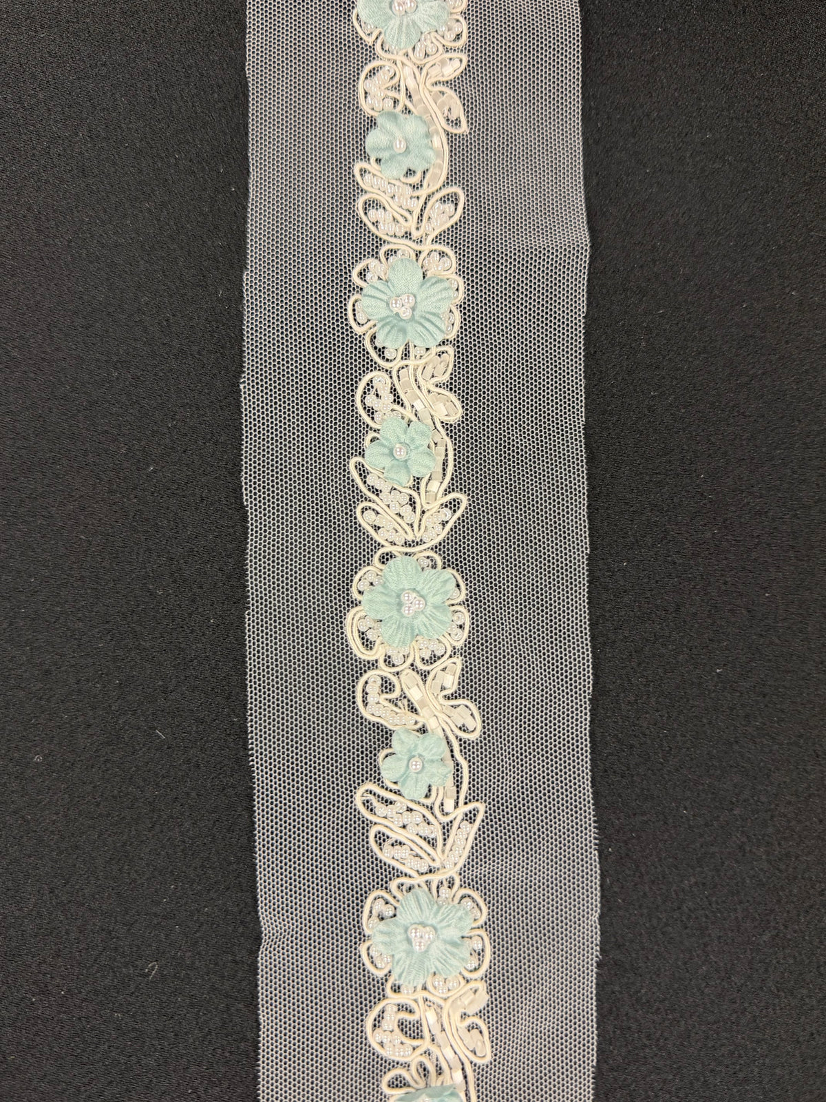 Misty Green Beaded Edging - T51