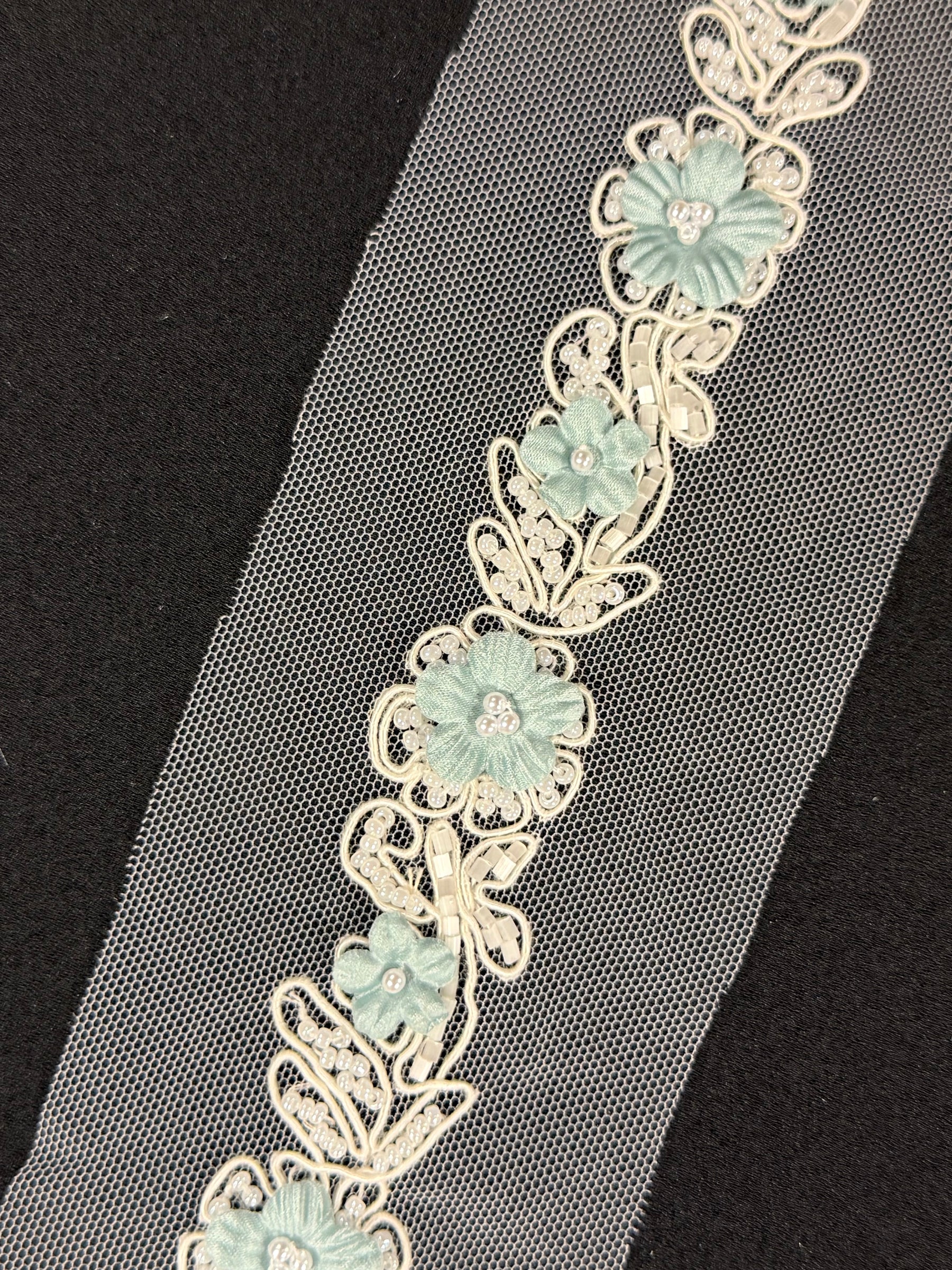 Misty Green Beaded Edging - T51