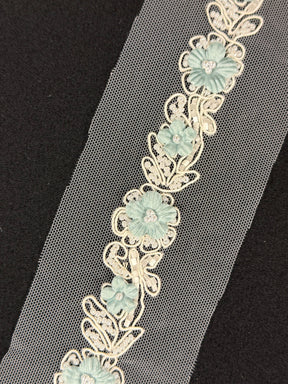 Misty Green Beaded Edging - T51