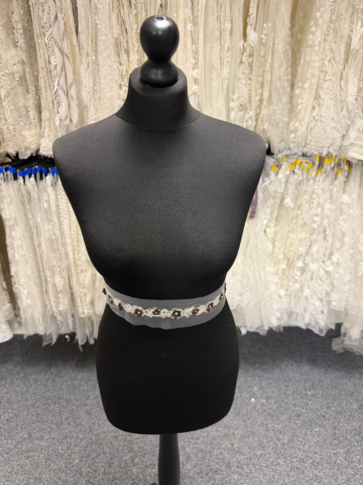 Chocolate Beaded Edging - T51