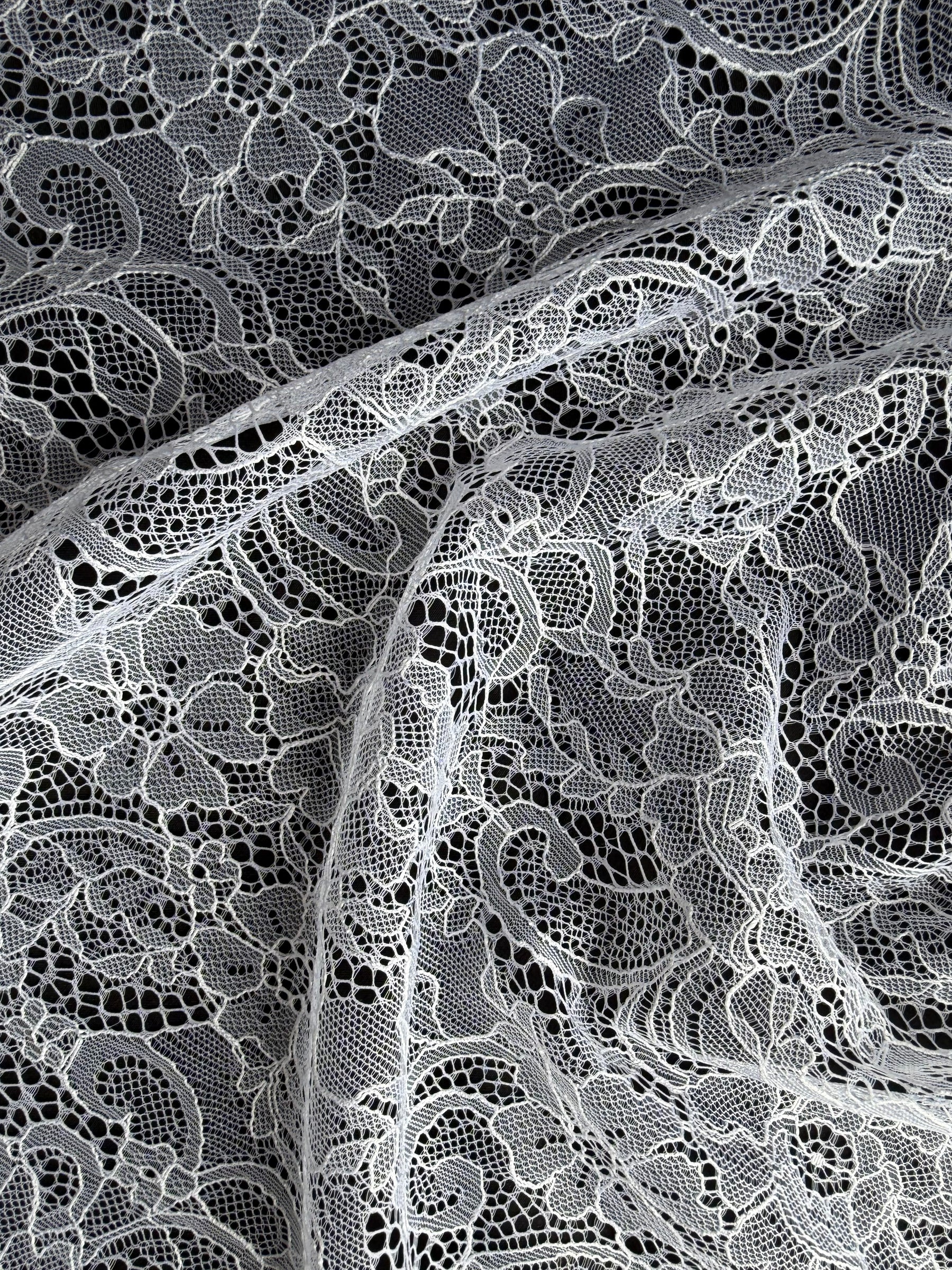 White Raschel Lace - P412