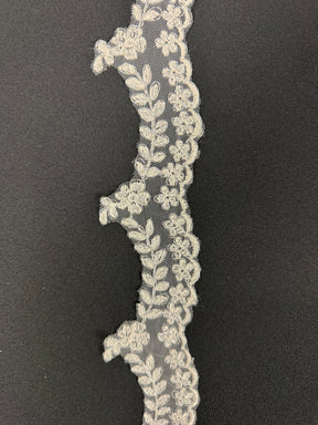 Ivory/Silver Embroidered Edging - T35
