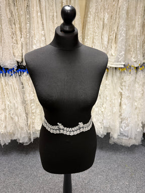 Ivory/Silver Embroidered Edging - T35
