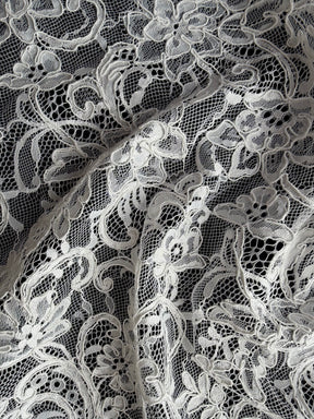 Ivory Corded Lace - P633