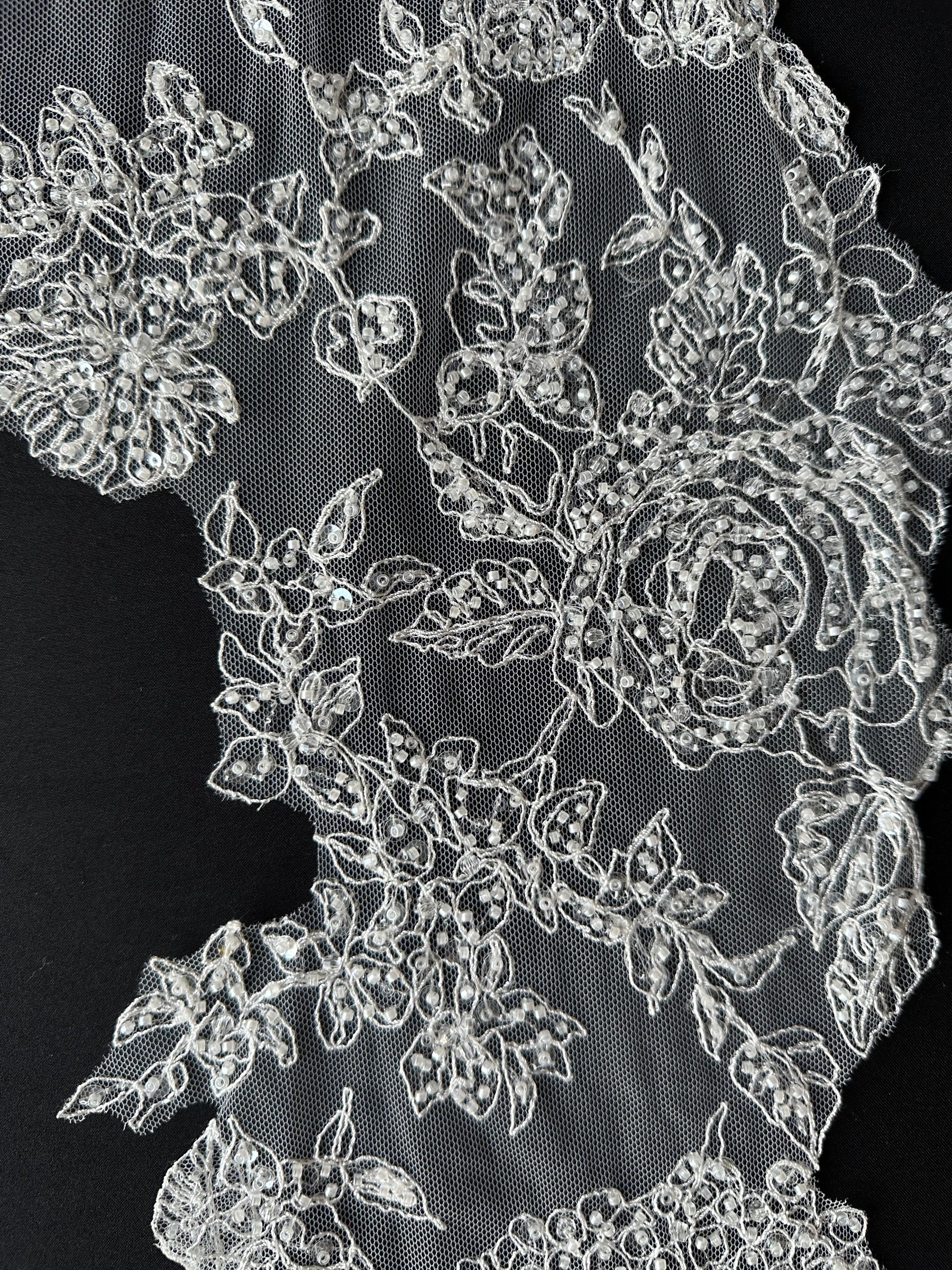 Ivory Beaded Lace Trim - Rikke