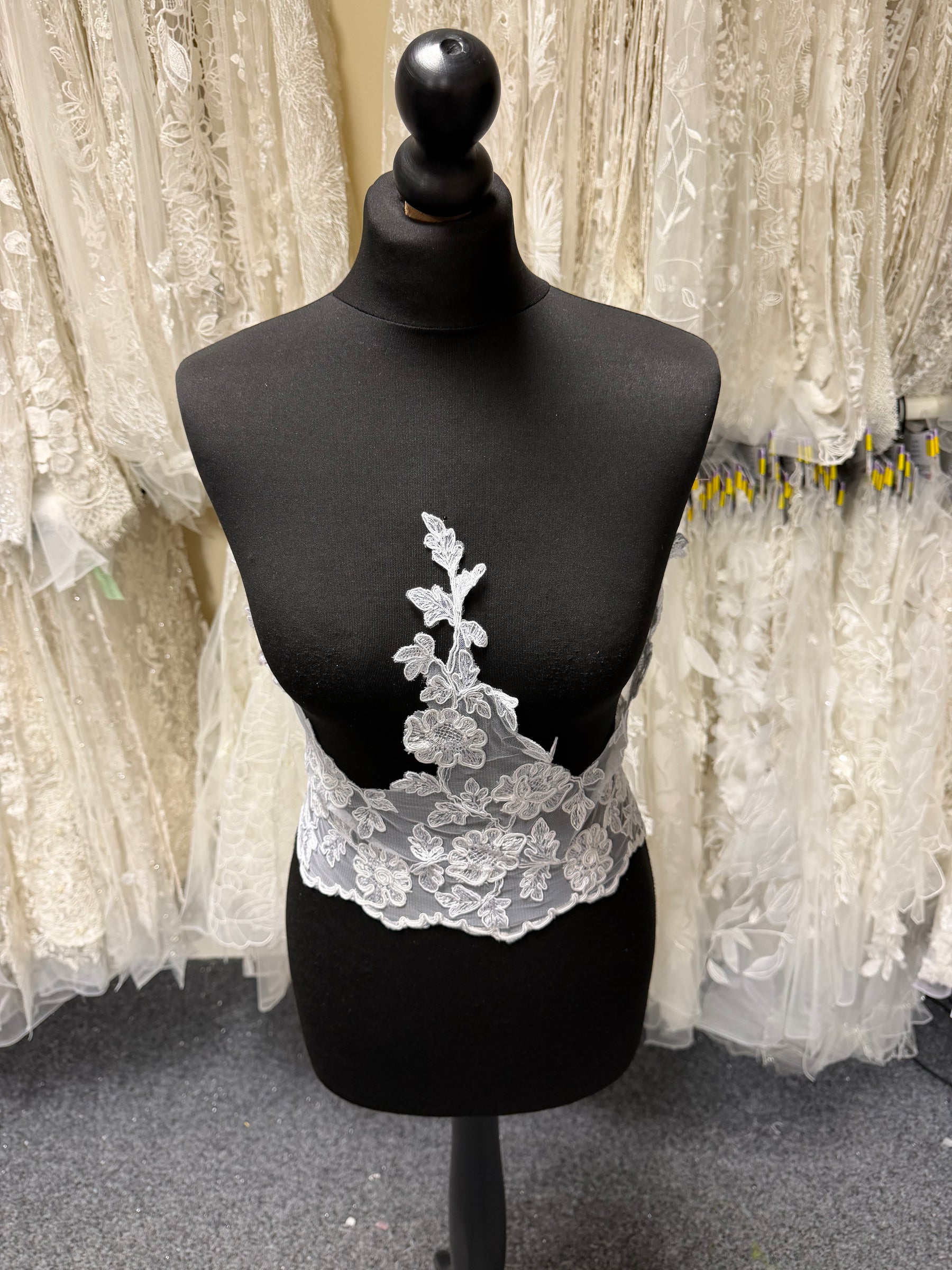 White Embroidered Corded Edging - T8