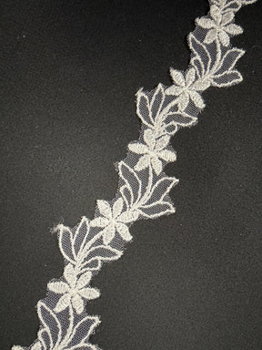 White Embroidered Edging - T7