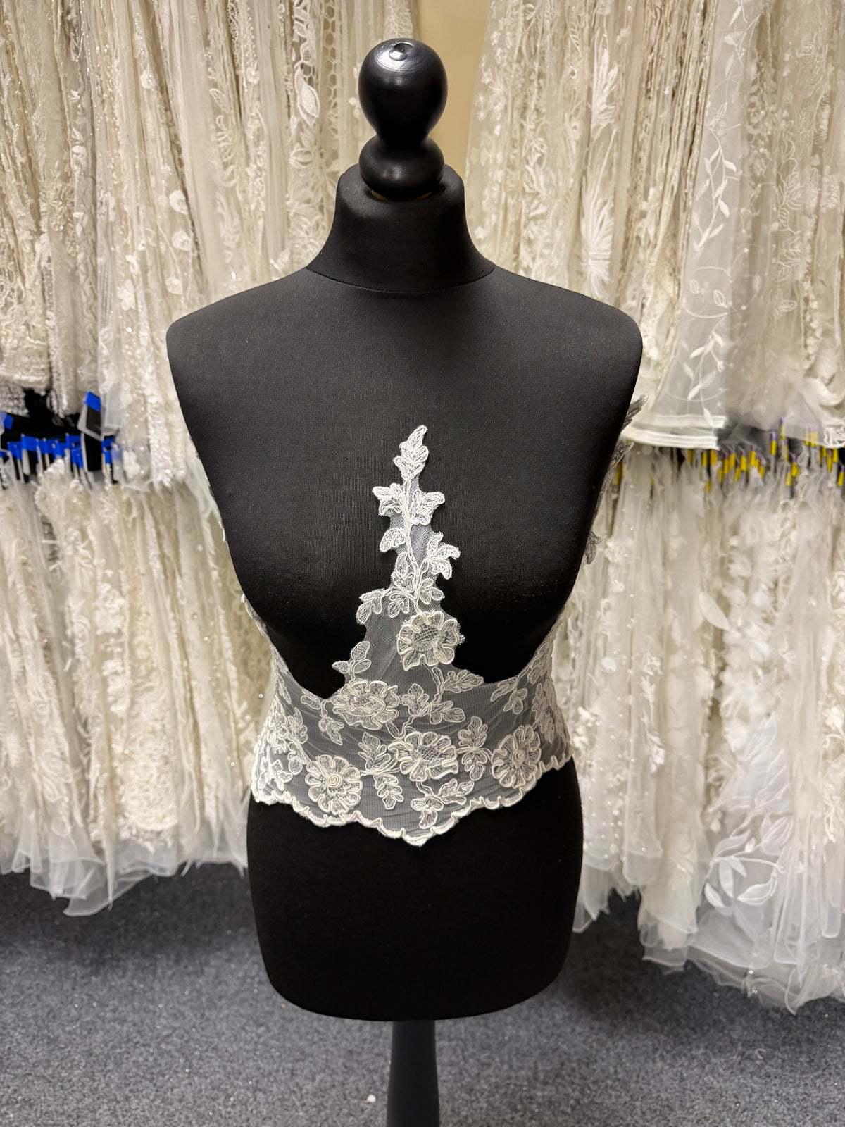 Ivory Embroidered Corded Edging - T8