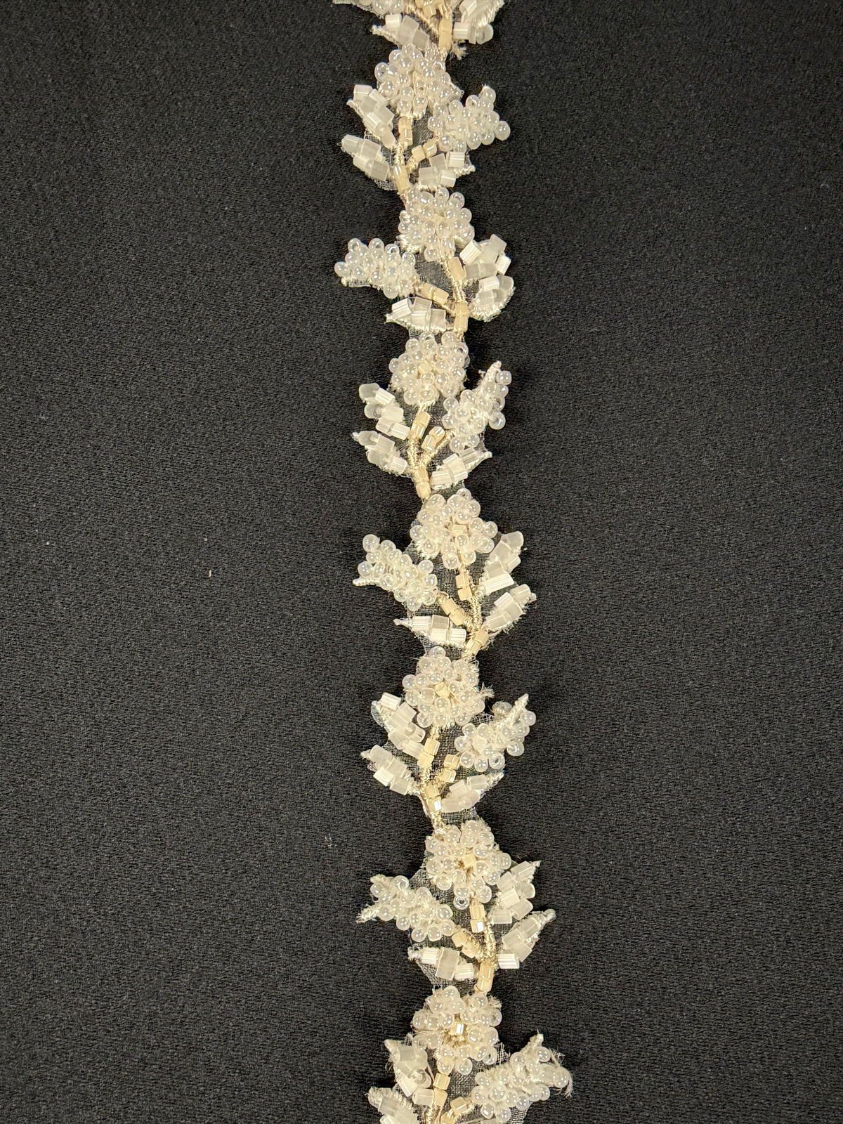 Ivory/Champagne Beaded Edging - T6