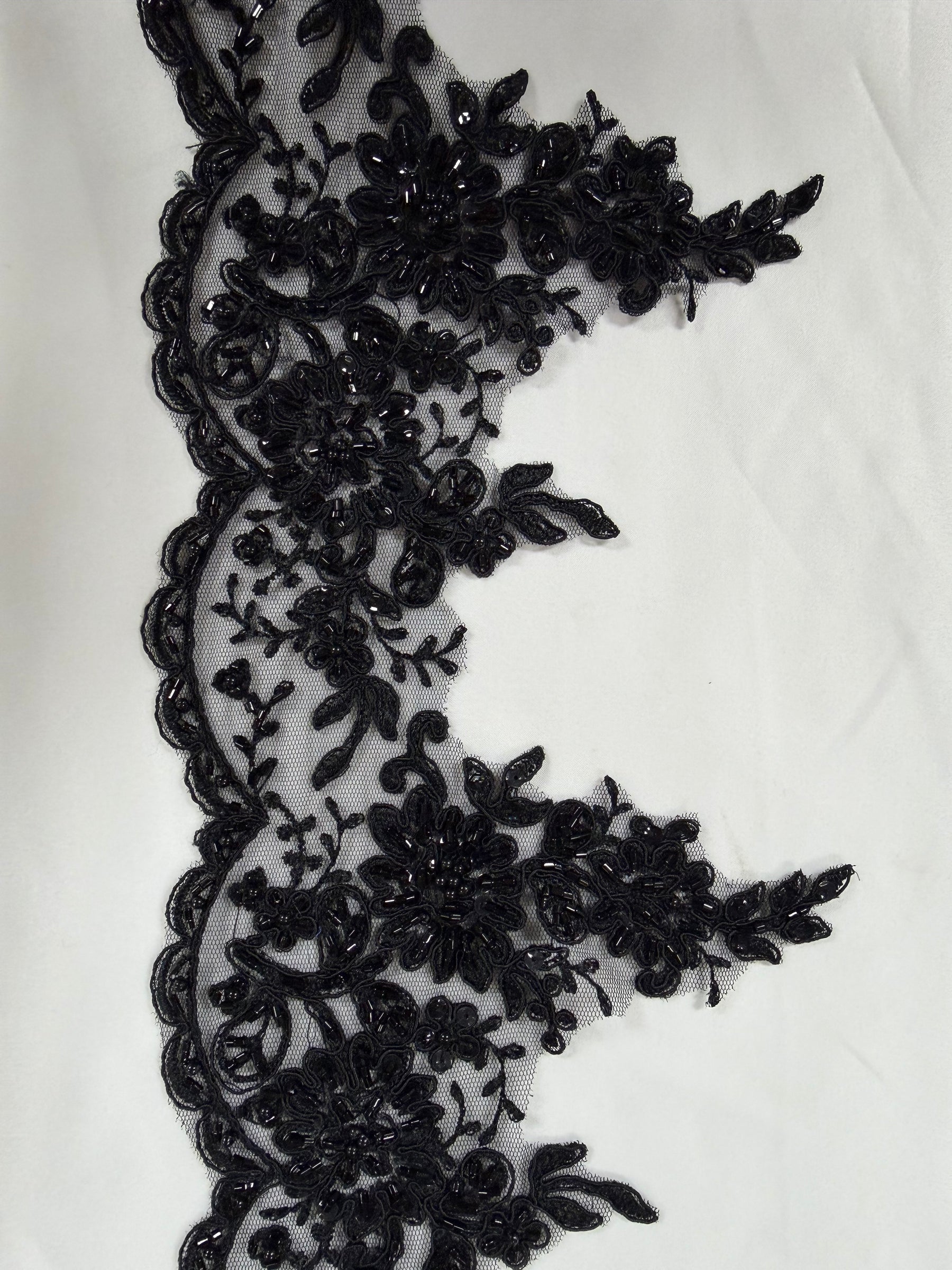 Black Corded Beaded Sequin Edging - T270