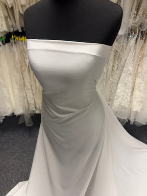 Pale Ivory Crepe De Chine - P742