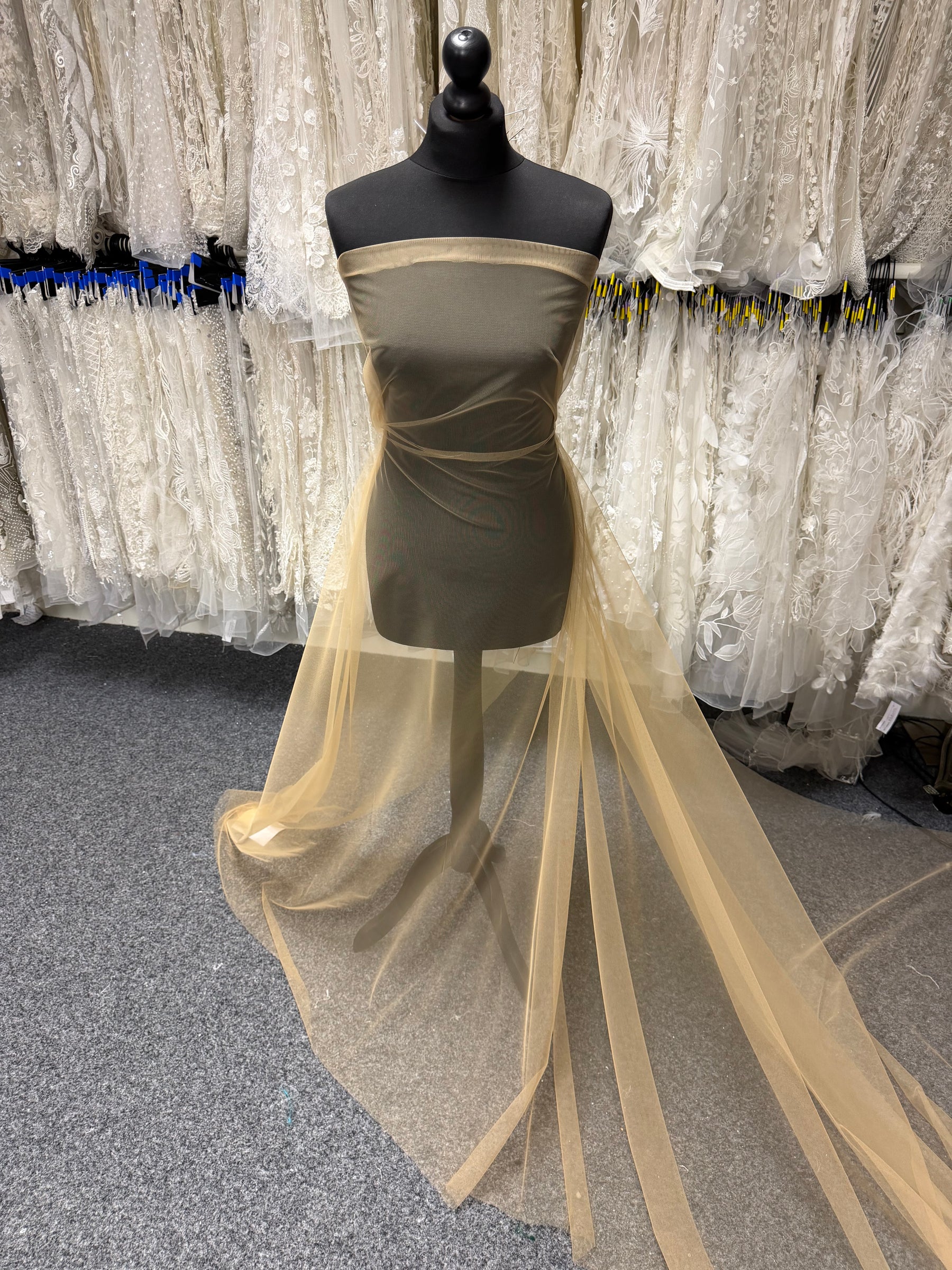 Honey Tulle - Carnival