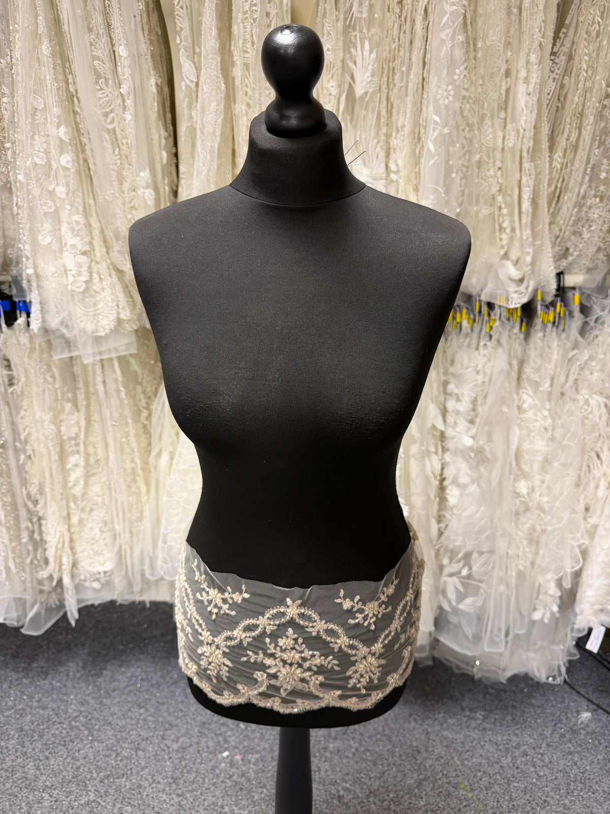 Champagne Beaded Sequin Edging - T89
